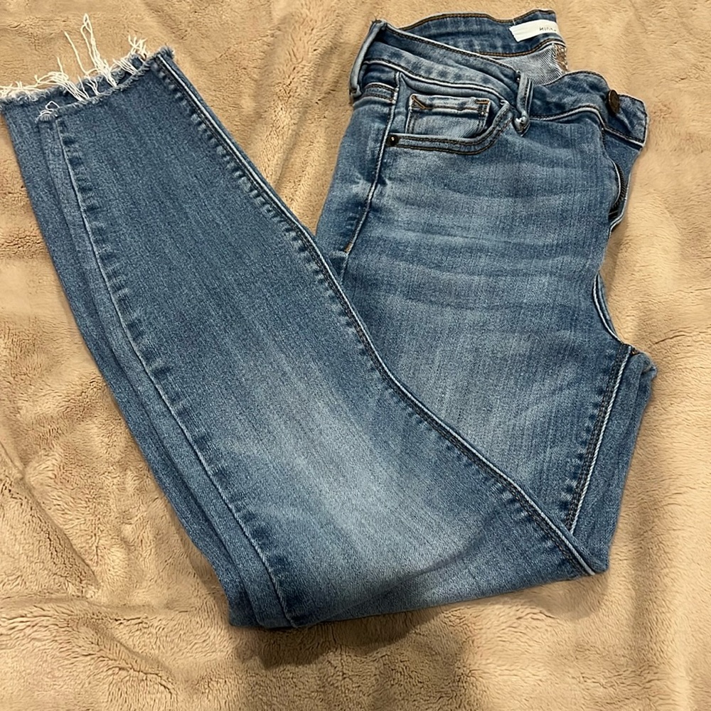 Hidden Skinny Jeans